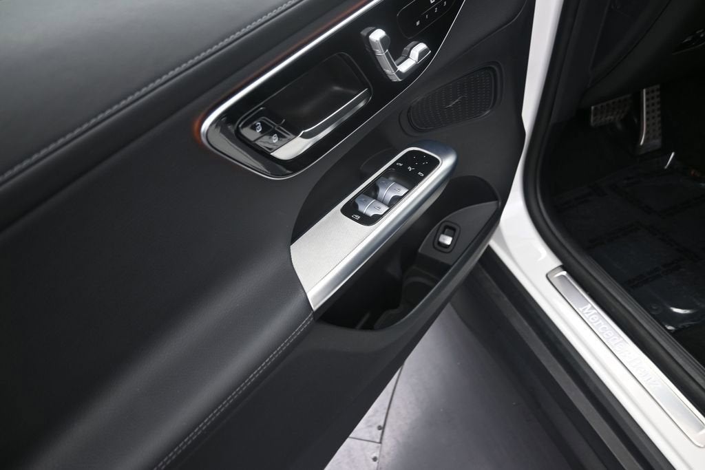 2024 Mercedes-Benz GLC GLC 300