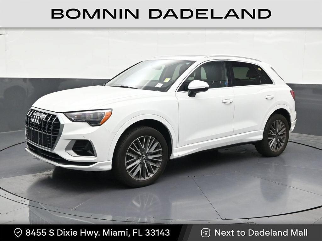 2022 Audi Q3 Premium