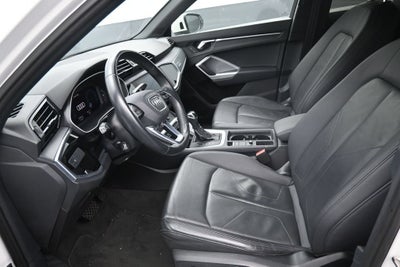 2022 Audi Q3 Premium