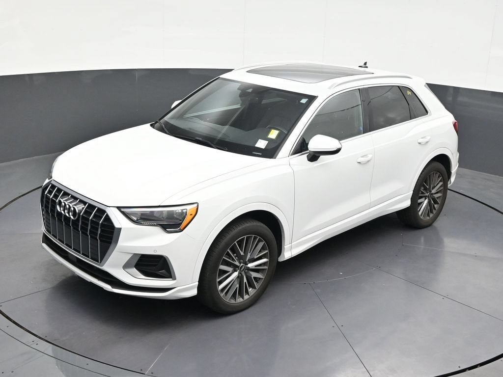 2022 Audi Q3 Premium