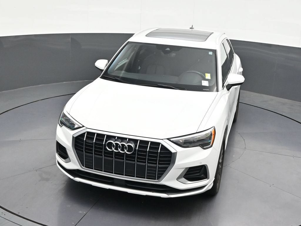 2022 Audi Q3 Premium
