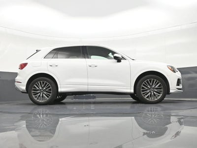 2022 Audi Q3 Premium