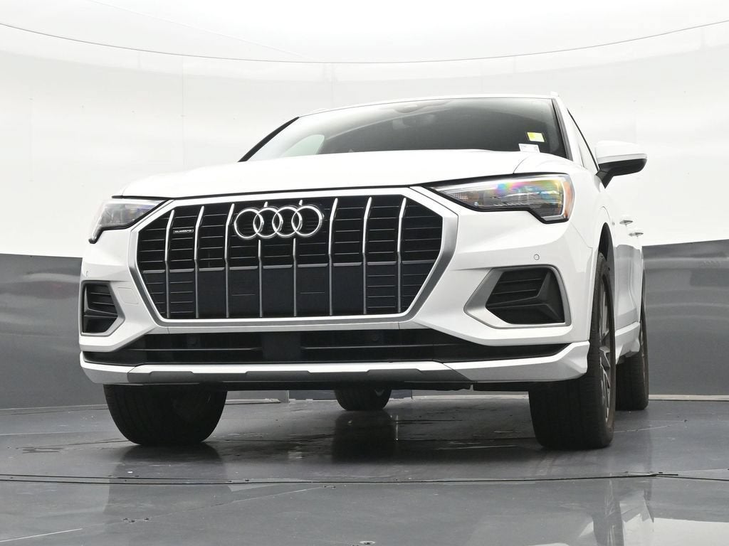 2022 Audi Q3 Premium