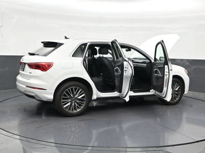 2022 Audi Q3 Premium