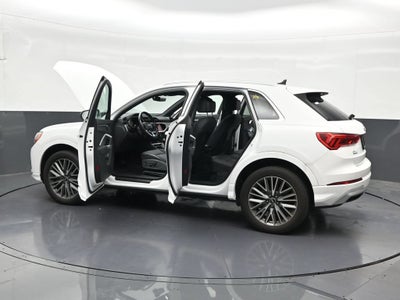2022 Audi Q3 Premium