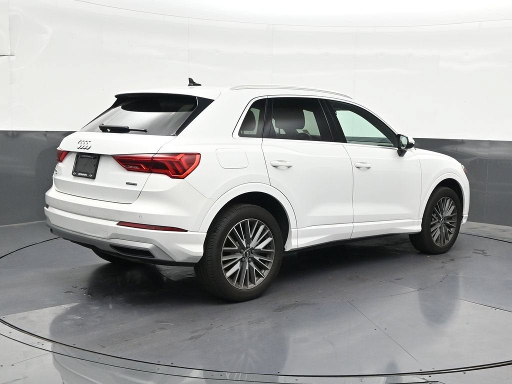 2022 Audi Q3 Premium