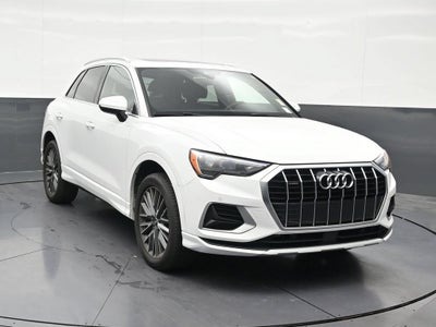 2022 Audi Q3 Premium