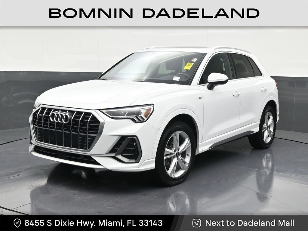 2024 Audi Q3 S line Premium