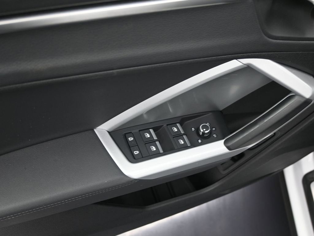 2024 Audi Q3 S line Premium