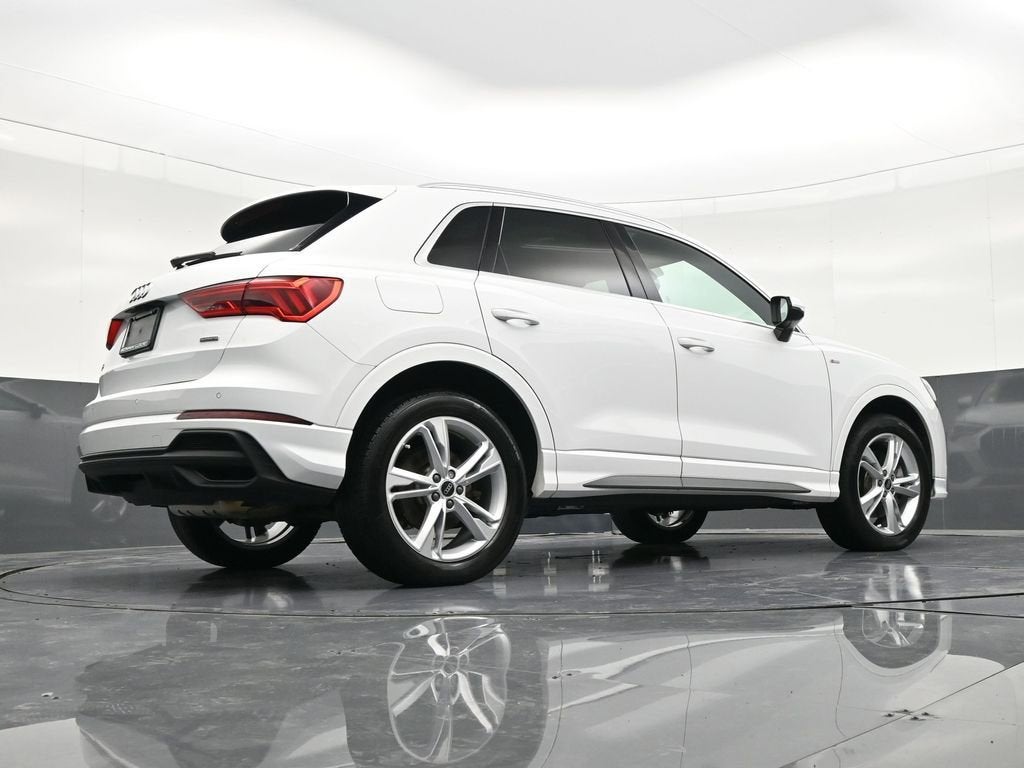 2024 Audi Q3 S line Premium