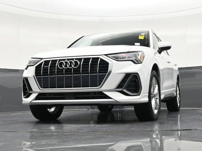 2024 Audi Q3 S line Premium