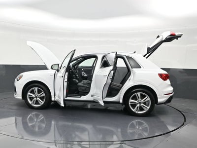 2024 Audi Q3 S line Premium