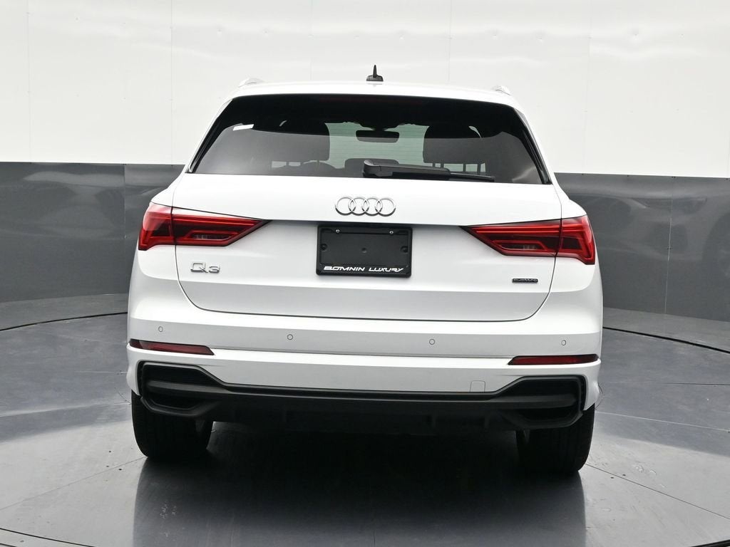 2024 Audi Q3 S line Premium