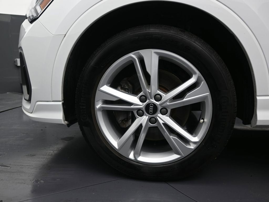 2024 Audi Q3 S line Premium