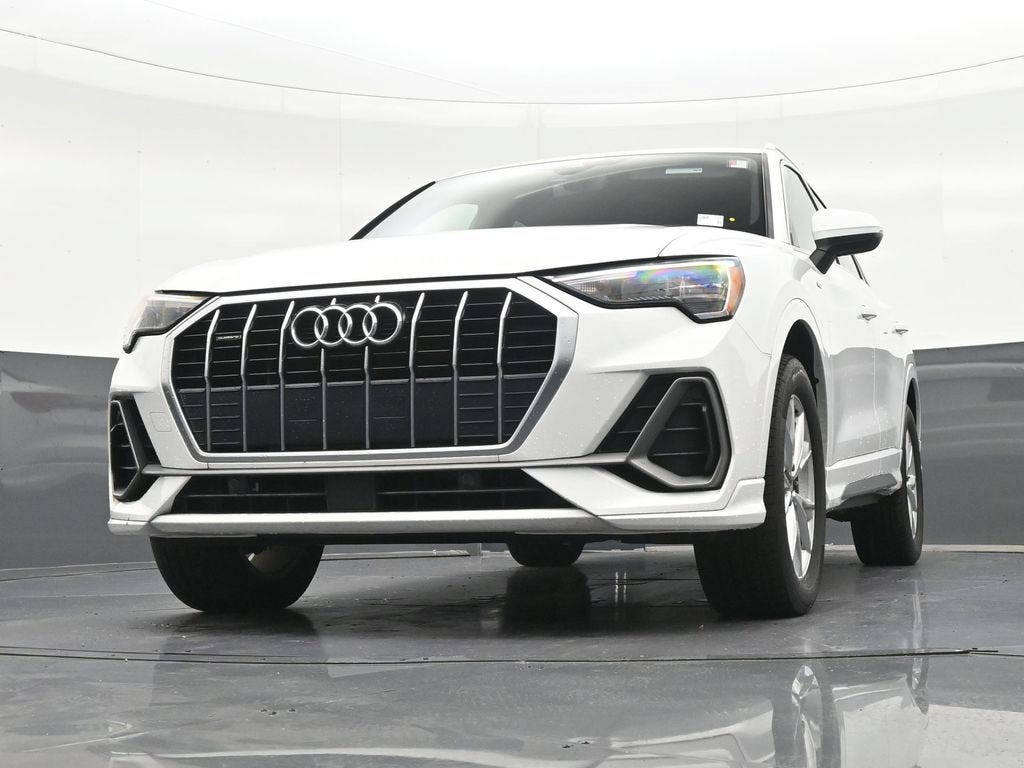 2021 Audi Q3 Premium 45 TFSI S line quattro Tiptronic