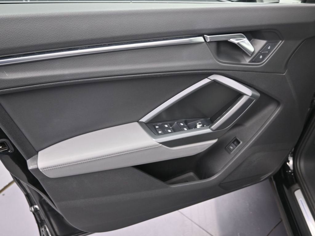 2019 Audi Q3 S line Premium Plus