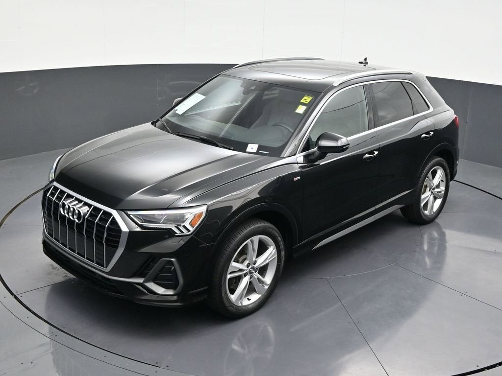 2019 Audi Q3 S line Premium Plus