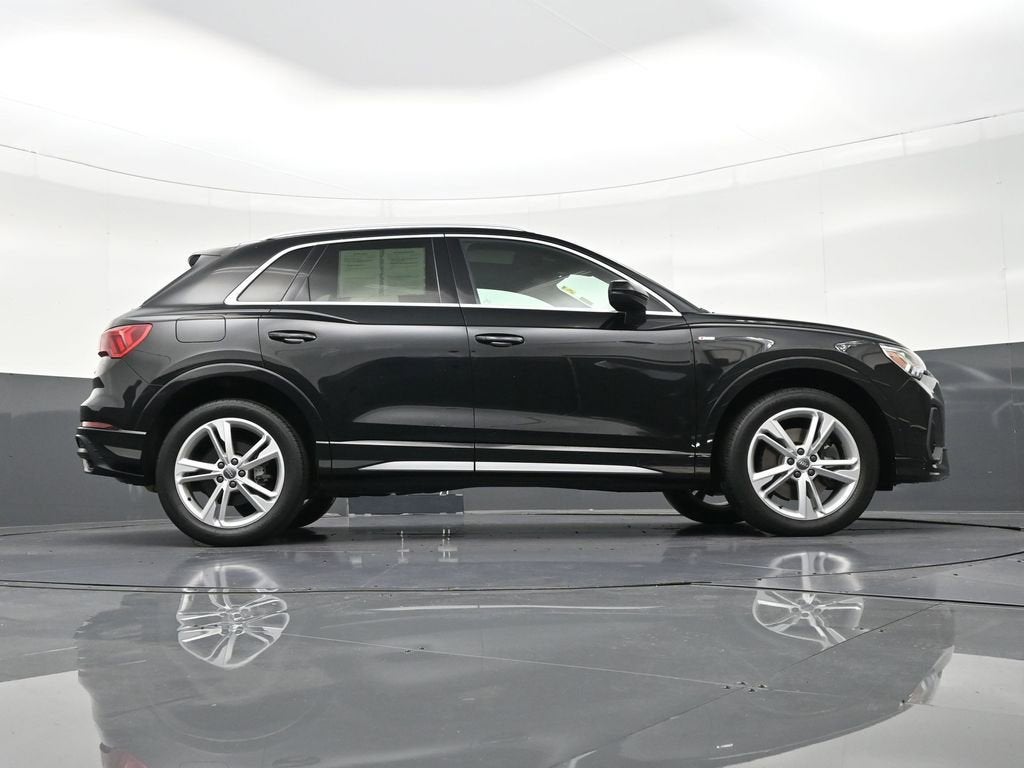 2019 Audi Q3 S line Premium Plus
