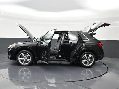 2019 Audi Q3 S line Premium Plus