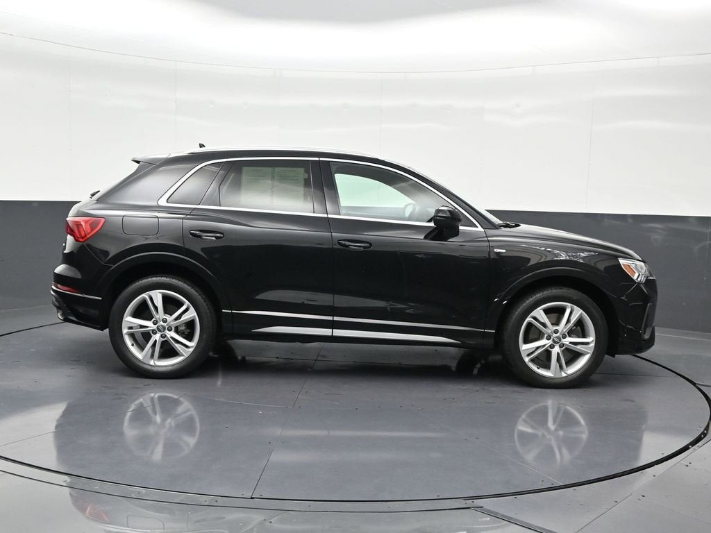2019 Audi Q3 S line Premium Plus