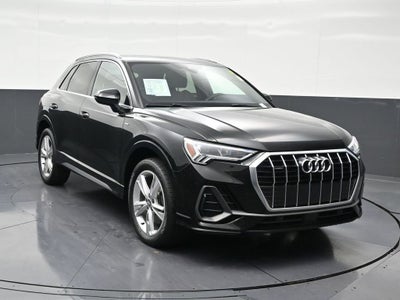 2019 Audi Q3 S line Premium Plus