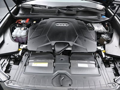 2020 Audi Q8 Premium Plus