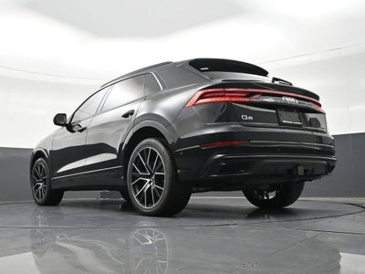 2020 Audi Q8 Premium Plus