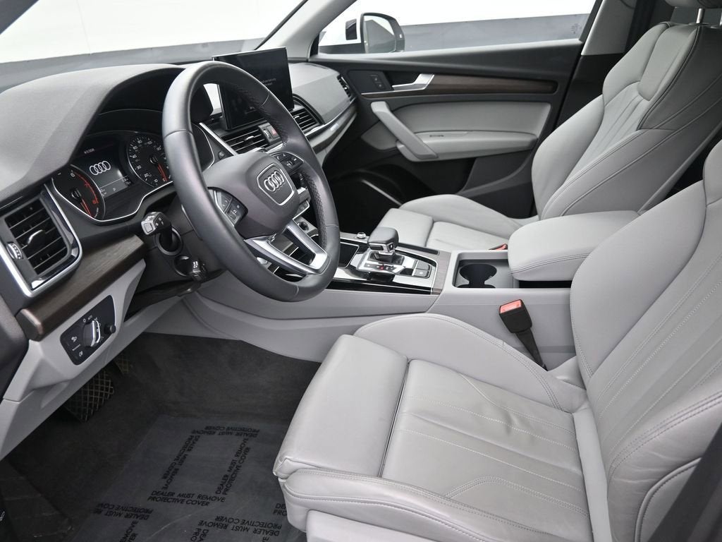 2024 Audi Q5 S line Premium