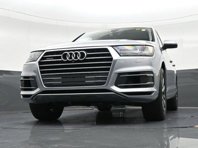 2019 Audi Q7 Premium Plus