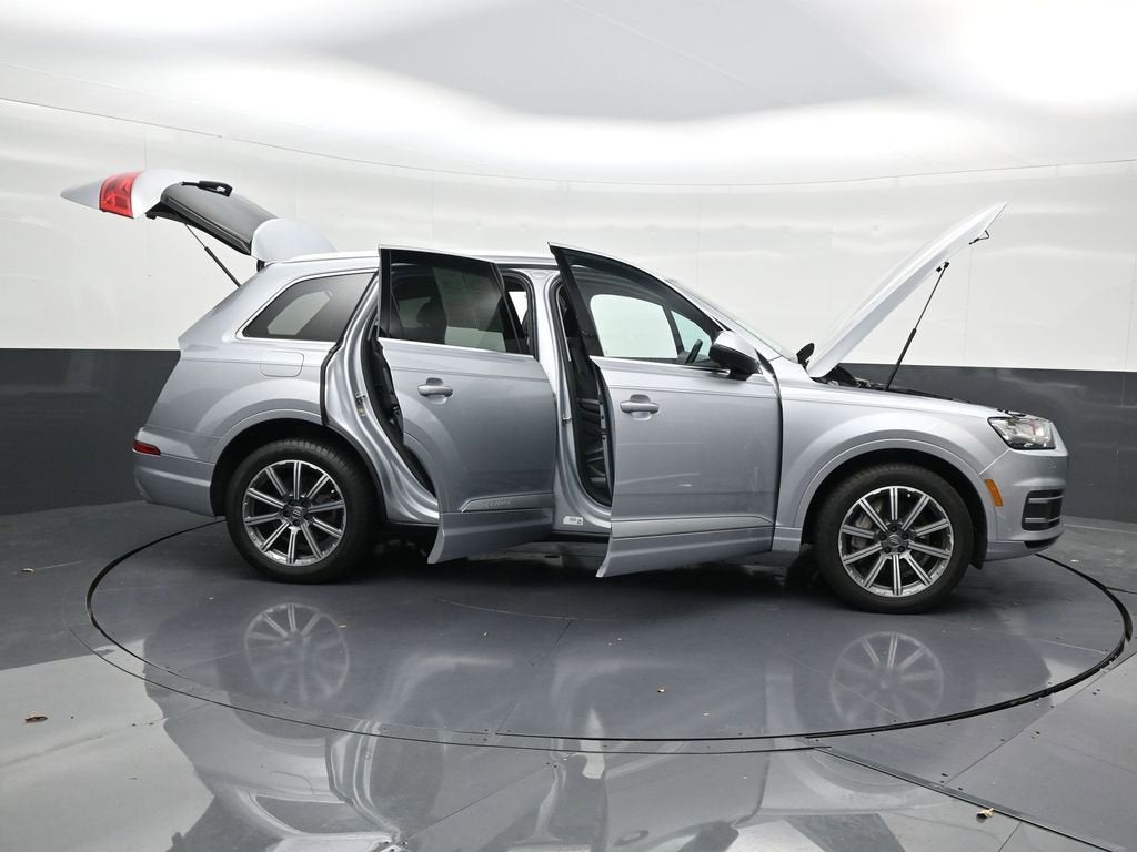 2019 Audi Q7 Premium Plus