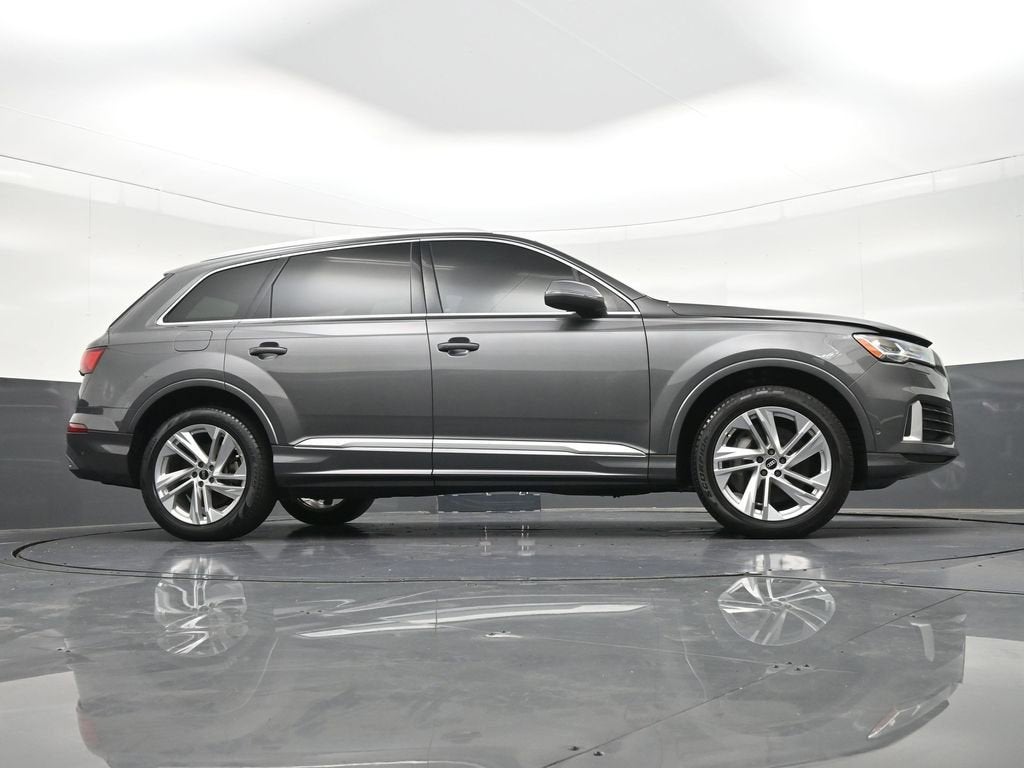 2021 Audi Q7 Premium Plus