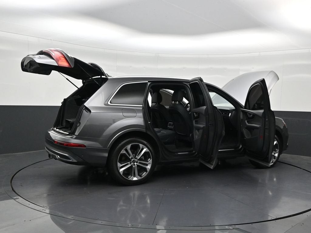 2023 Audi Q7 Premium Plus 55 TFSI quattro Tiptronic