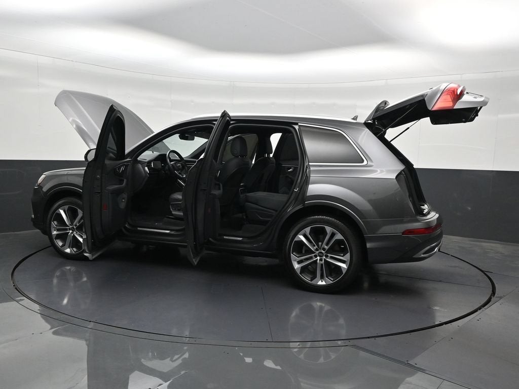 2023 Audi Q7 Premium Plus 55 TFSI quattro Tiptronic