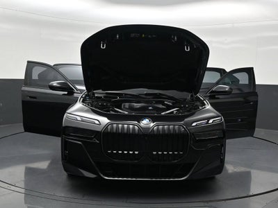 2025 BMW 7 Series 740i xDrive