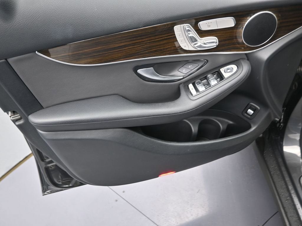 2020 Mercedes-Benz GLC GLC 300