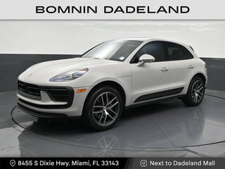 2023 Porsche Macan Base