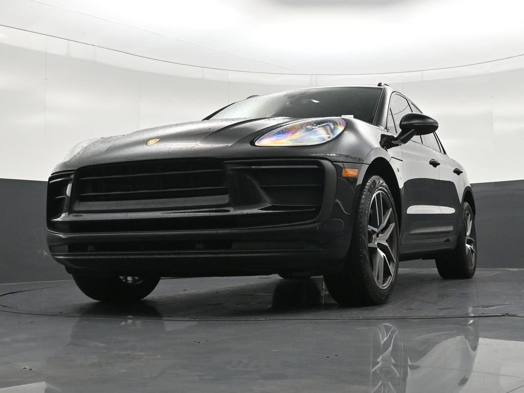 2022 Porsche Macan 4DR AWD