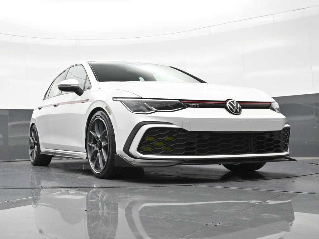 2022 Volkswagen Golf GTI S