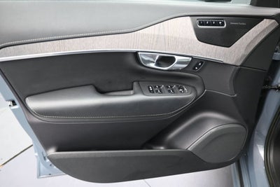2023 Volvo XC90 B6 Ultimate 6-Seater
