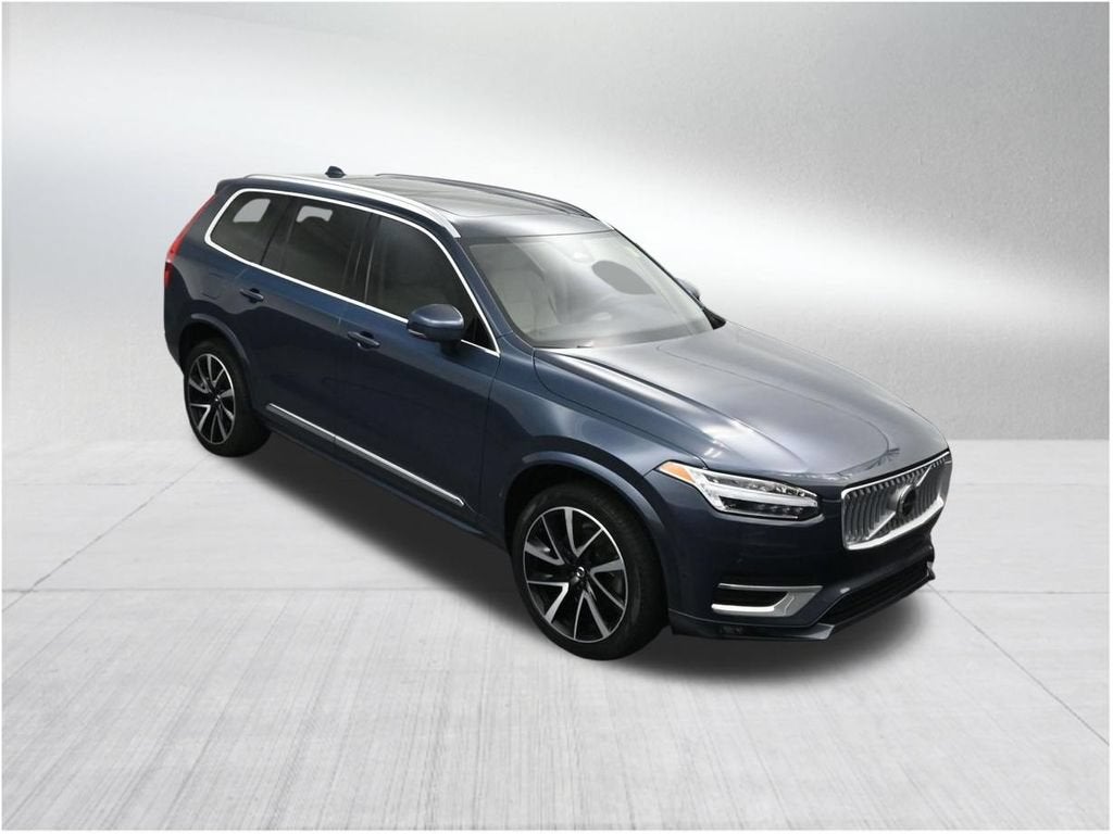 2023 Volvo XC90 Plus
