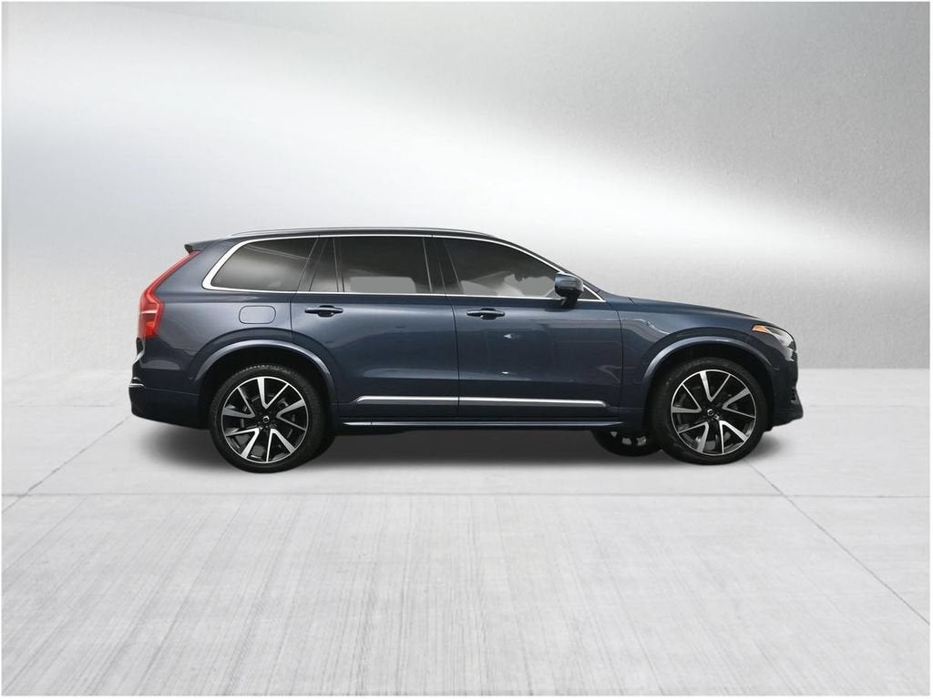 2023 Volvo XC90 Plus