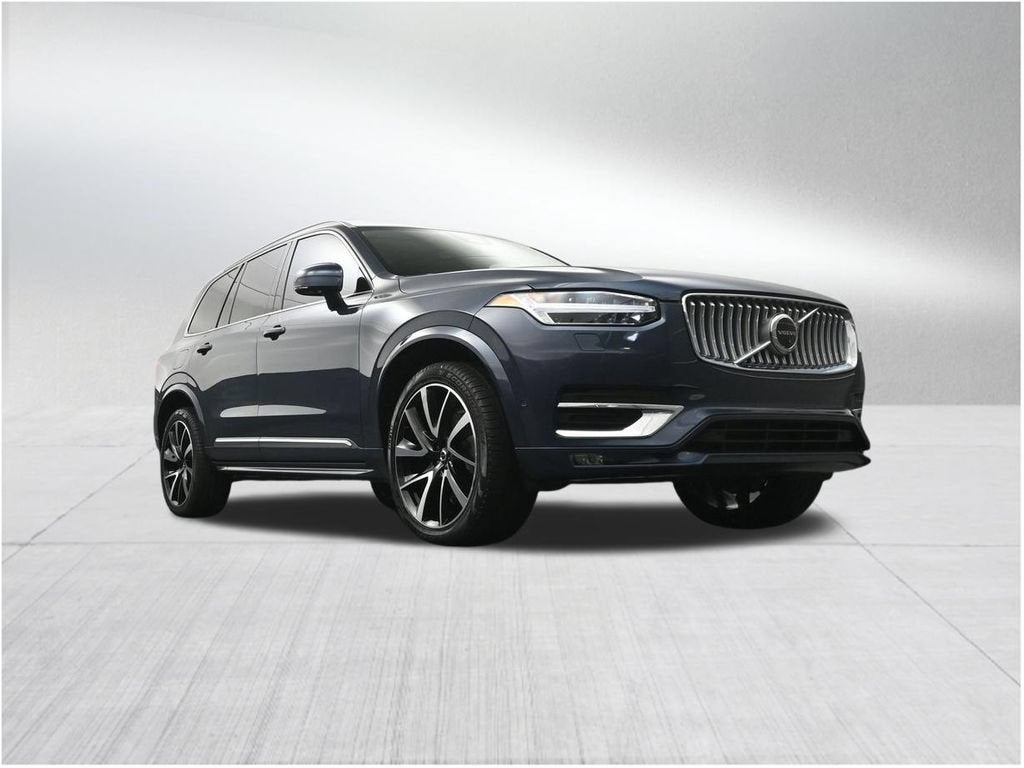 2023 Volvo XC90 Plus