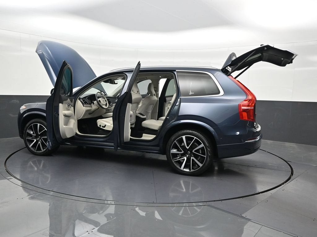 2023 Volvo XC90 Plus