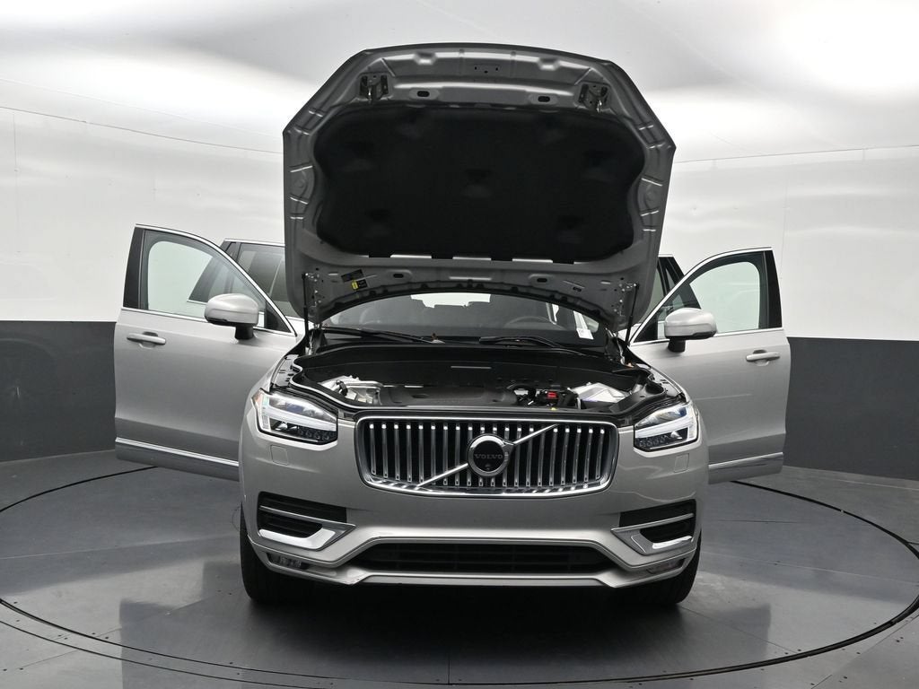 2024 Volvo XC90 B6 Plus Bright Theme 7-Seater