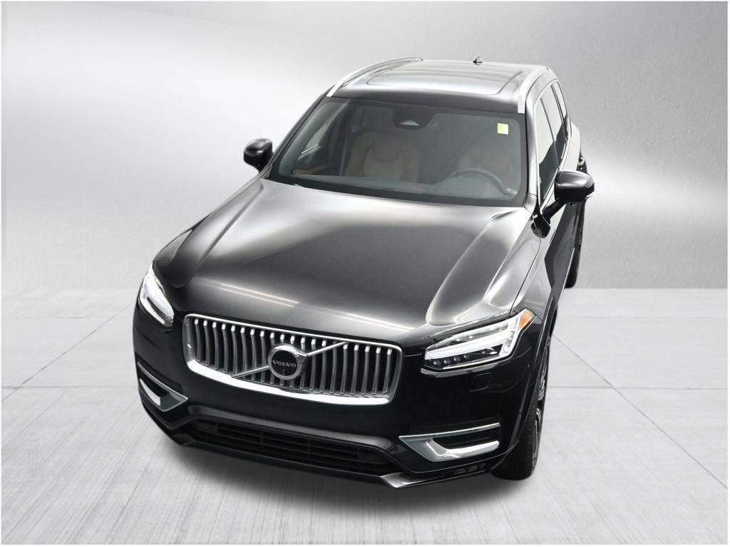 2024 Volvo XC90 Plus Bright Theme
