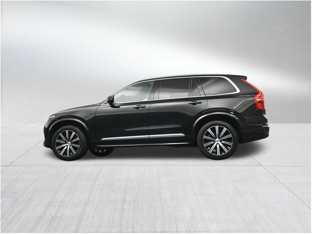 2024 Volvo XC90 Plus Bright Theme