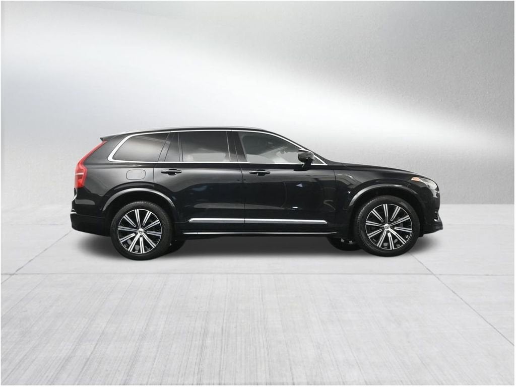 2024 Volvo XC90 Plus Bright Theme