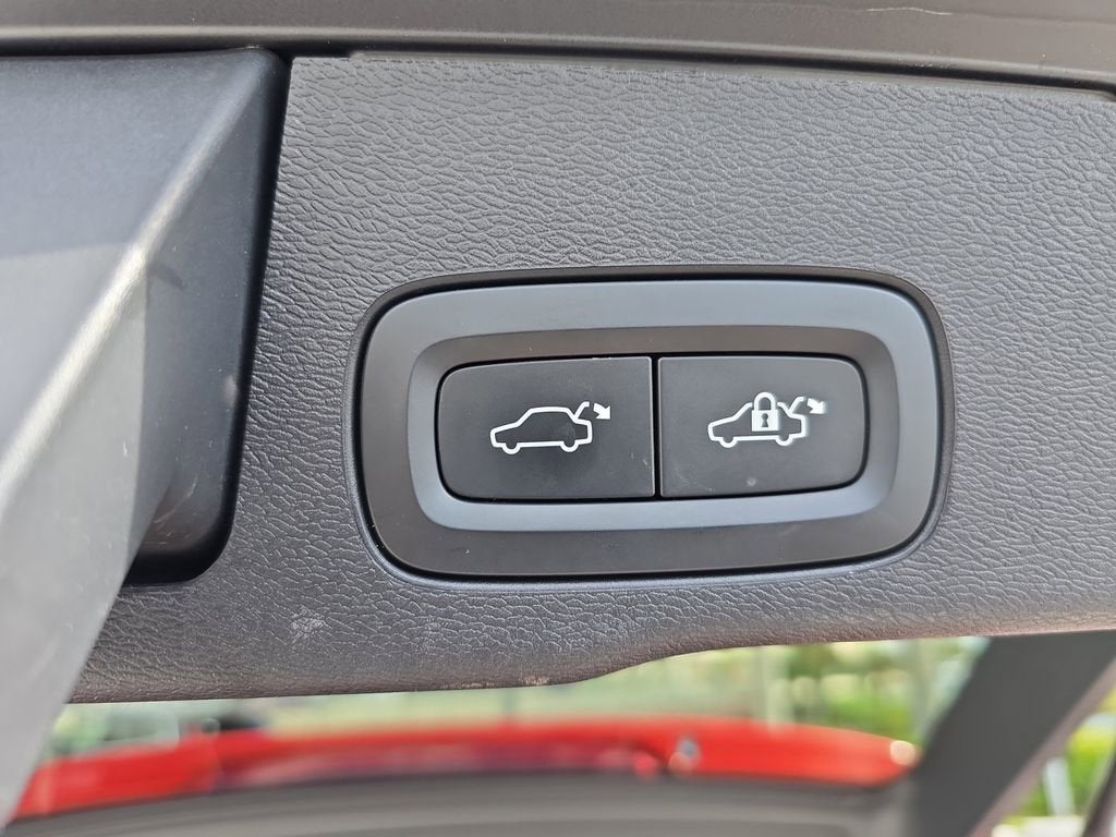 2022 Volvo XC60 Inscription