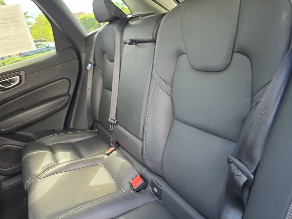 2022 Volvo XC60 Inscription