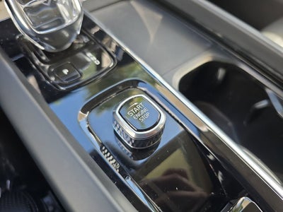 2022 Volvo XC60 Inscription